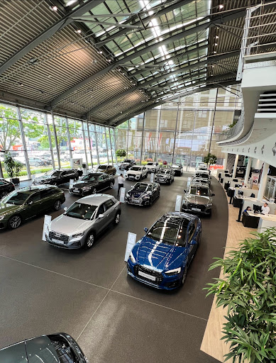 Audi Zentrum Berlin Charlottenburg - Thumbnail