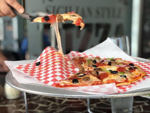 Rosarito Beach Pizza Italian cuisine - Thumbnail