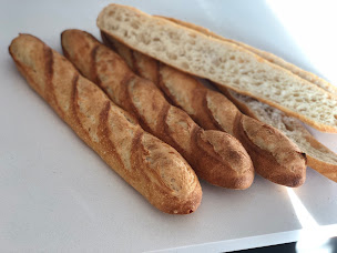 Photo n°16 de Maison Pouilly Saint Just Saint Rambert à Saint-Just-Saint-Rambert (Boulangerie)