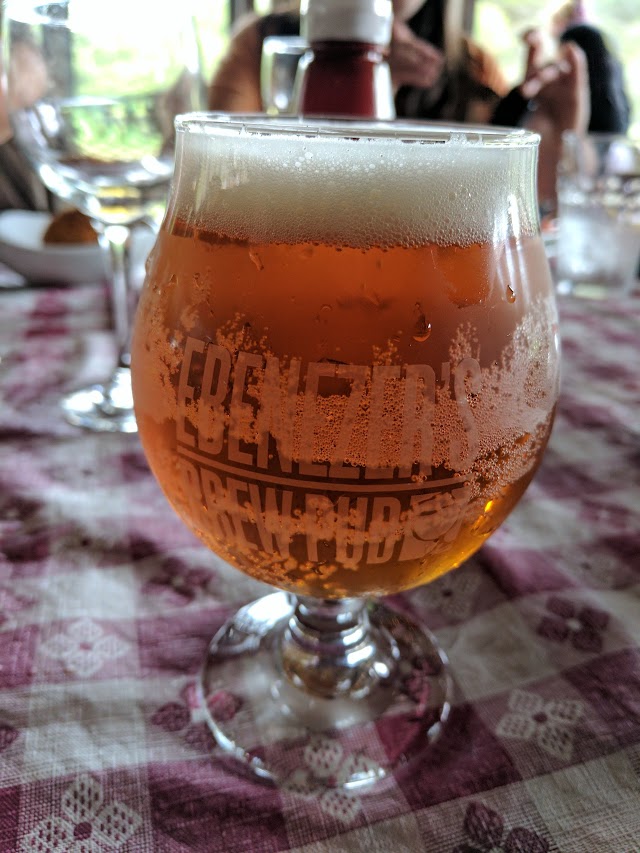 Ebenezer's Restaurant & Pub