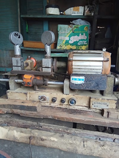 Photos of ahli kunci
