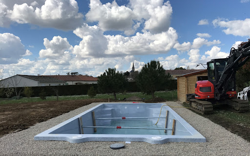 Photo de Aqua Pensez Vous - Pisciniste Bordeaux Cestas à Bordeaux (33000;33100;33200;33300;33800)