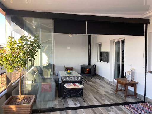Cerramientos Tejero Benalmadena - Fuengirola | Cortinas de cristal | Pérgolas bioclimáticas - Thumbnail