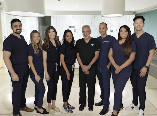 Clinica Dermatologica Arosemena - Dermatólogos en Panamá