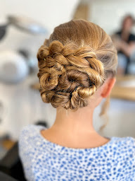 Photo n°8 de Le Salon - Marion BUNEL à Saint-Denis-d'Oléron (Magasin de produits de beauté)