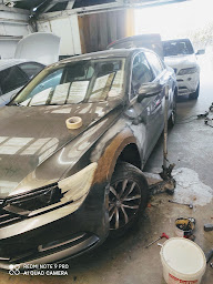 Photo n°5 de HALIS AUTO GARAGE MECANIQUE CARROSERIE à Épinay-sur-Seine (Garage automobile)