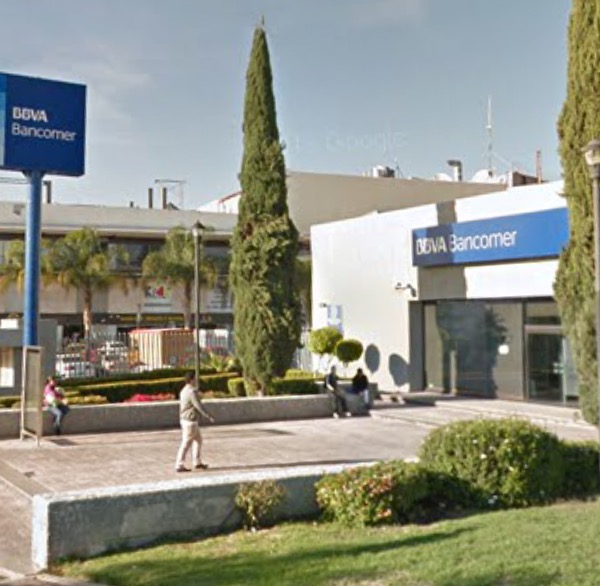 BBVA Prol. Corregidora Nte. 300, Plaza Boulevares, 76160