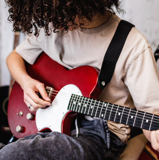Reading School of Guitar - Thumbnail