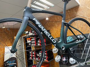 Photo n°4 de Hemisphere Cycles à Mazé-Milon (Magasin de vélos)