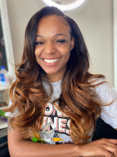 Pressure Rocko Raquel -Beauty Services