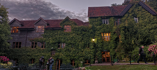 Borders Restaurant - Visual