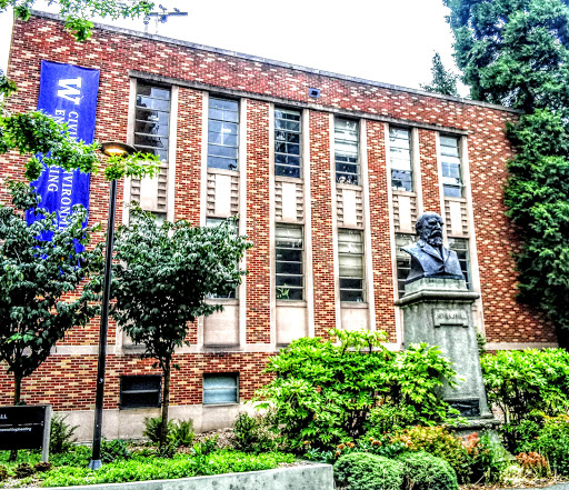 University of Washington College of Engineering - Thumbnail