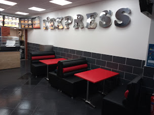 Photo n°25 de L'Express Saint-Fons à Saint-Fons (Restauration rapide)