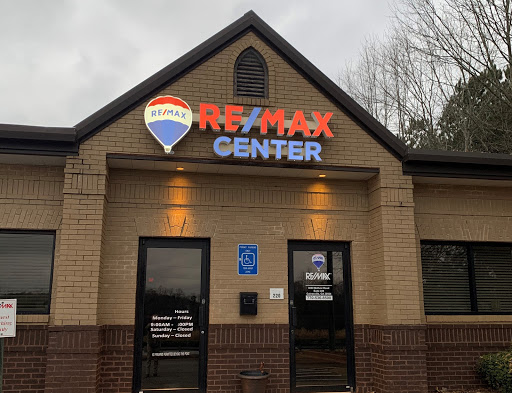 RE/MAX Center