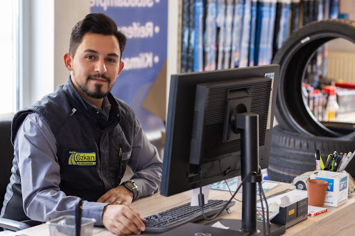 Ozkan tires, car repair services Gallery - Germany