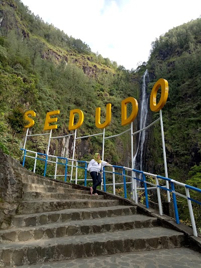 Photos of Air Terjun Sedudo