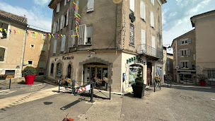 Photo n°1 de Cabine Téléconsultation Médecin Tessan à Sisteron (Pneumologue)