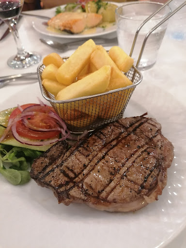 Pimientos Restaurant, Terrace & Wine Shop - Thumbnail