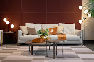 Photo n°34 de Luxury Living à Paris (Magasin de meubles)