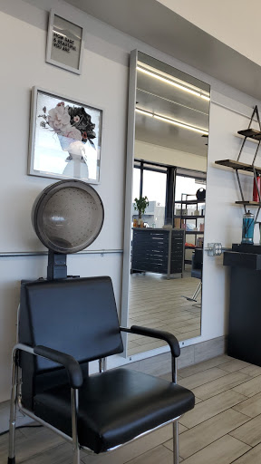 Relm Salon