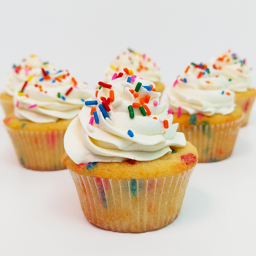 Mom's Cupcakes Bakery - Thumbnail