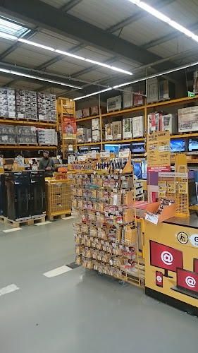 Commentaires et avis sur ELECTRO DEPOT STRASBOURG