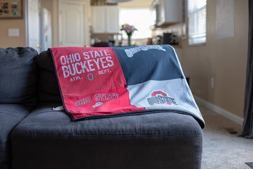 Keepsake T-Shirt Quilts & Blankets - Thumbnail