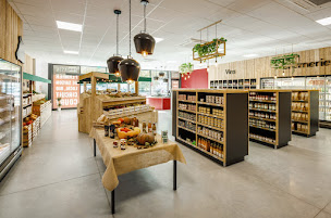 Photo n°22 de Marché Paysan à Lons-le-Saunier (Magasin de produits de la ferme)