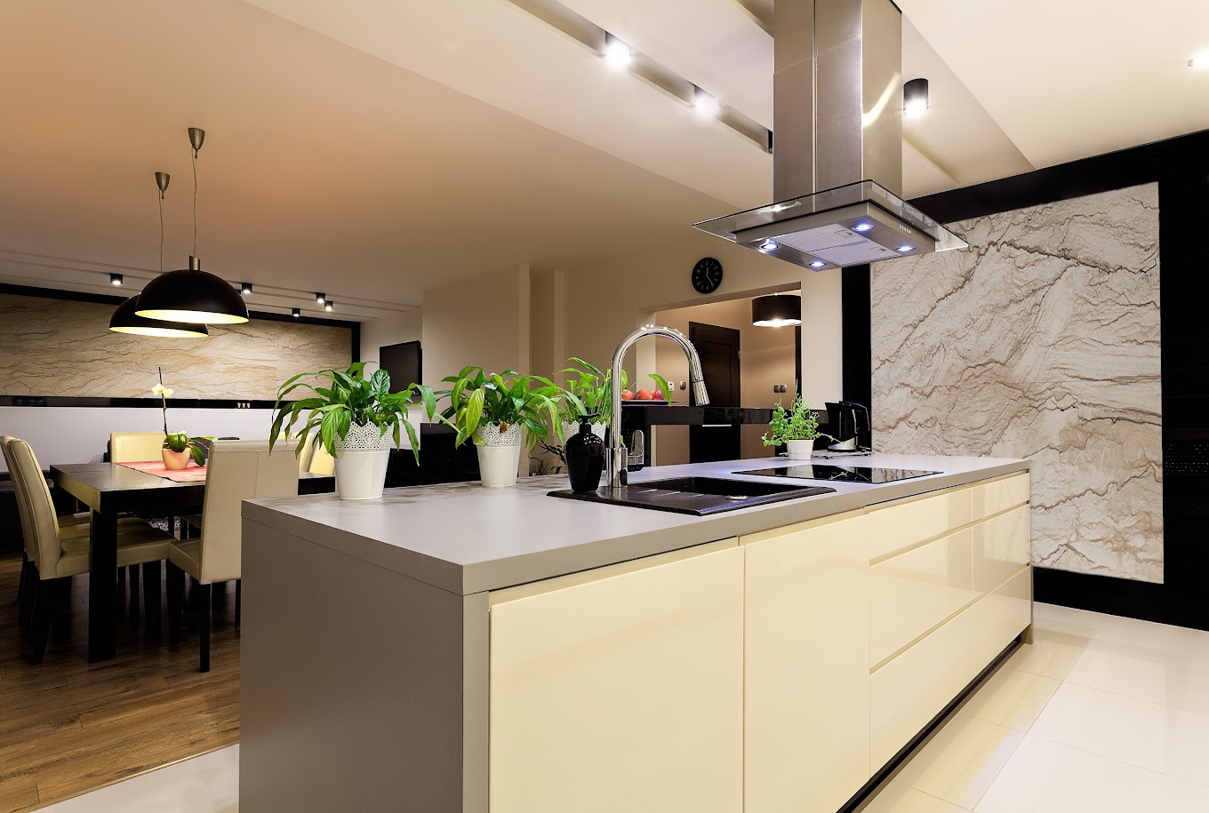 Stylish Kitchen Cabinets in West Vancouver