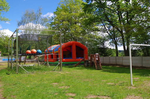 Photo de Séjour avec piscine chauffée à Chapdes-Beaufort (63230)