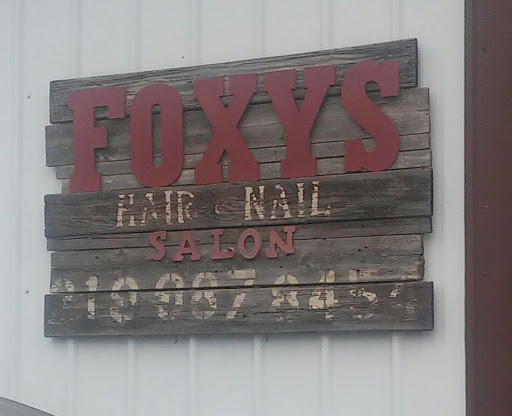 Foxy's Hair Salon - Thumbnail