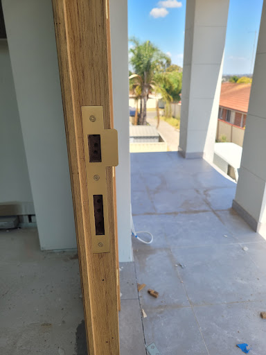Rollout Locksmiths Gallery - Australia