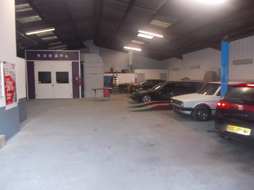 CARROSSERIE AD & GARAGE LAROSA- CVL Gallery - France