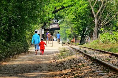Photos of Maijdee Railway Station
