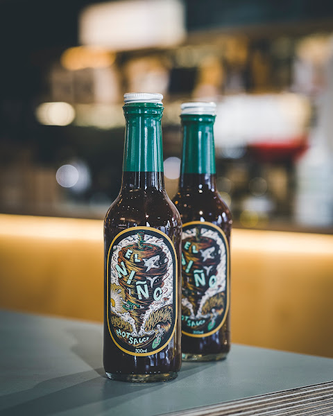 Superette - Swain’s Lane by null