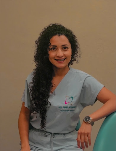 Dentista Thania Rodríguez - Thumbnail