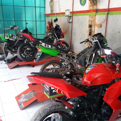 Photos of Kawasaki Karya Perdana Motor
