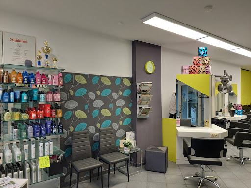 Haar-Studio & Kosmetik Karoline - Saarbrücken