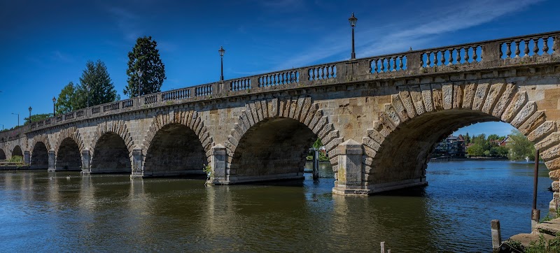 Robinson Estate Agents photo 2