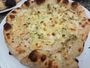 Photo n°2 de Entre Loire et Cher pizza à Tour-en-Sologne (Pizzas à emporter)