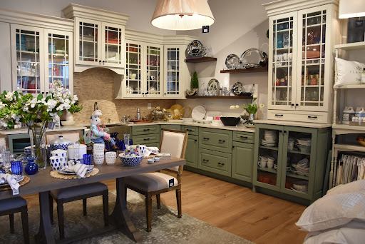 Gracious Home - Visual