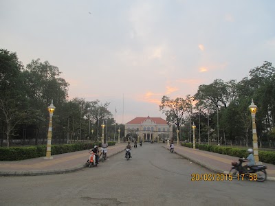 Photos of Battambang Provincial Hall