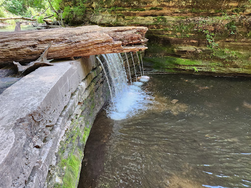 Dells Canyon and Bluff Trailhead - Thumbnail