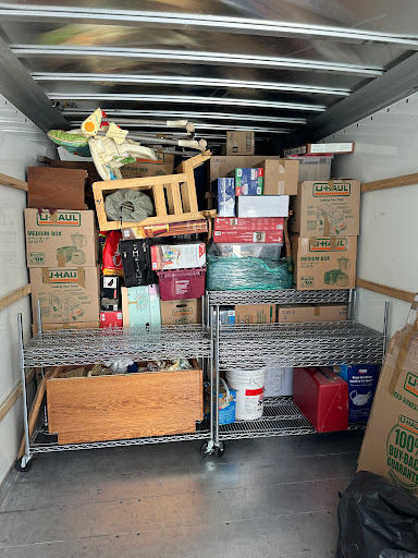 Dane‘s Delivery & Moving Gallery - Canada