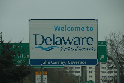 Welcome to Delaware sign