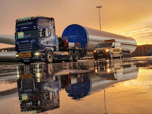 Photo n°2 de Transports Sylvain Léger à Villiers-Fossard (Société de transport routier)