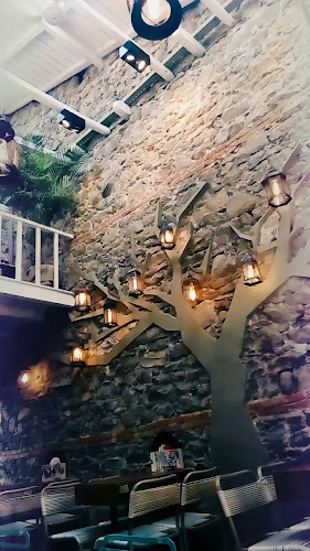 The Love Shake - Coffee Garden Bar