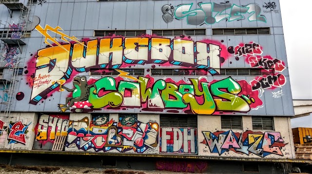 Mural Harbor Legal Wall