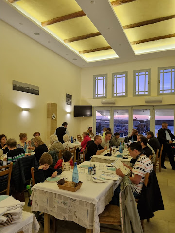 Apostolis Restaurant by null