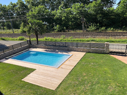 Photo de AQUA PENSEZ VOUS ? Pisciniste à PAU à Ogeu-les-Bains (64680)